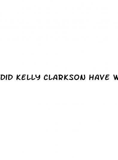 did kelly clarkson have weight loss surgery 2024