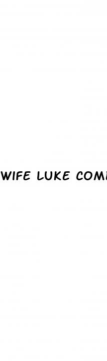 wife luke combs weight loss surgery